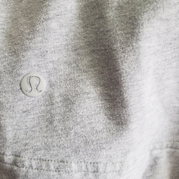 🚫SOLD🚫Gray Lululemon Hooded Sweatshirt - Picture 3 of 4